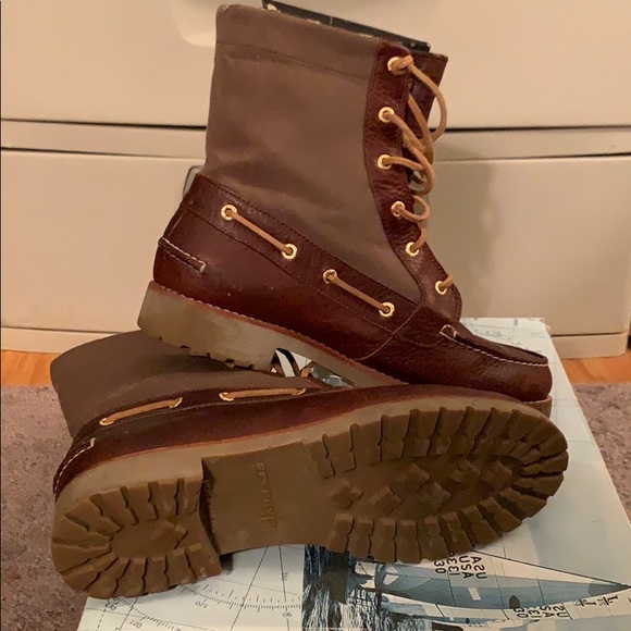 Sperry Avon any weather boots. - Picture 3 of 5